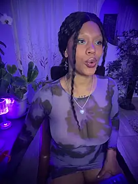 Snapshot of haiiley_more chatting on March 13, 2026, 12:06 am haiiley more online show from March 13, 2026, 12:06 am