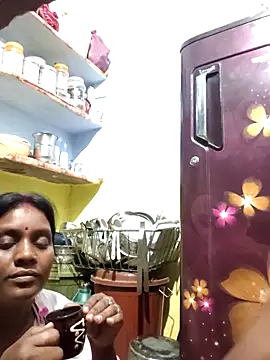 priyadarshiPRIYASEXCPL223 online show from May 8, 2026, 1:27 pm
