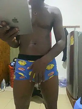 Snapshot of BigBrotherFreak chatting on December 22, 2025, 7:33 pm BigBrotherFreak online show from December 22, 2025, 7:33 pm