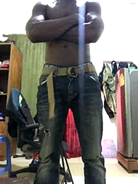 Snapshot of BigBrotherFreak chatting on January 6, 2026, 2:21 pm BigBrotherFreak online show from January 6, 2026, 2:21 pm