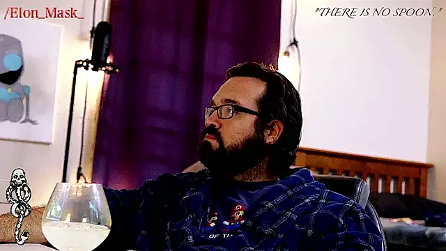 Snapshot of Seraph_De_La_Luna chatting on December 22, 2024, 6:49 am Seraph De La Luna online show from December 22, 2024, 6:49 am