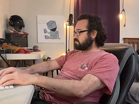 Snapshot of Seraph_De_La_Luna chatting on December 31, 2024, 2:29 am Seraph De La Luna online show from December 31, 2024, 2:29 am