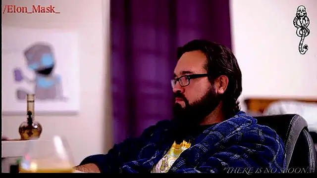 Snapshot of Seraph_De_La_Luna chatting on January 15, 2025, 6:22 am Seraph De La Luna online show from January 15, 2025, 6:22 am