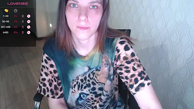 Snapshot of LisaHeart chatting on April 2, 2026, 6:16 pm LisaHeart online show from April 2, 2026, 6:16 pm