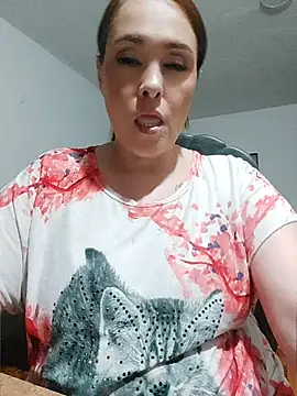 Snapshot of Miss_Agatha chatting on July 17, 2026, 12:28 am Miss Agatha online show from July 17, 2026, 12:28 am