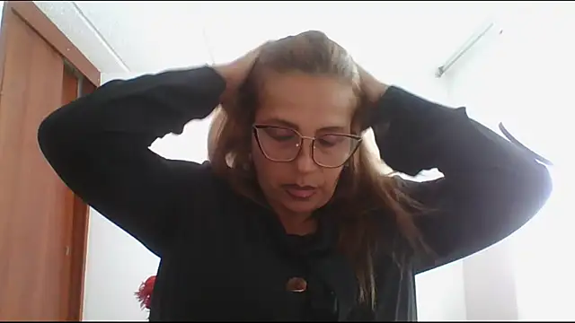 RossanaLionheart online show from January 23, 2025, 7:29 pm