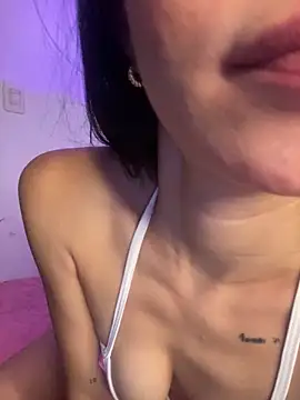 Abbieharper1 online show from December 18, 2024, 4:31 am