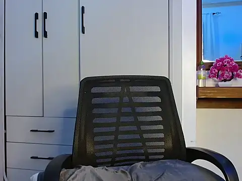 Snapshot of queencydoll chatting on January 13, 2026, 9:42 pm queencydoll online show from January 13, 2026, 9:42 pm