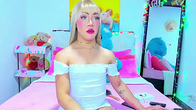 Snapshot of Candy_Candy__ chatting on September 19, 2025, 11:49 pm Candy Candy online show from September 19, 2025, 11:49 pm