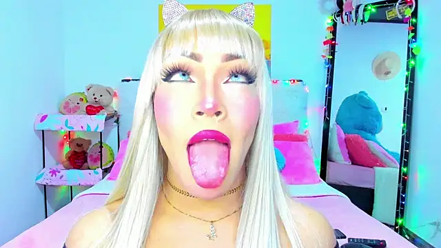 Snapshot of Candy_Candy__ chatting on September 22, 2025, 10:23 pm Candy Candy online show from September 22, 2025, 10:23 pm