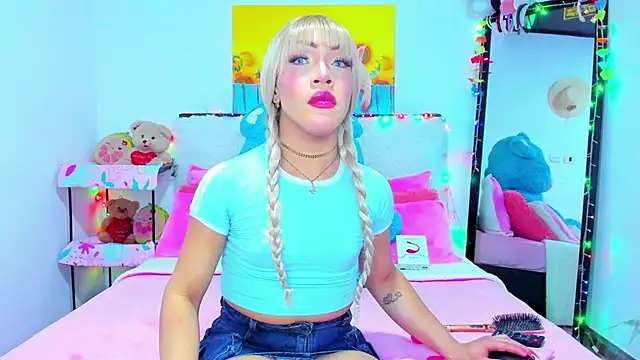Snapshot of Candy_Candy__ chatting on September 27, 2025, 12:15 am Candy Candy online show from September 27, 2025, 12:15 am