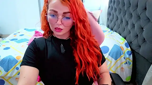 Alexatexa2929 online show from May 26, 2026, 9:00 pm