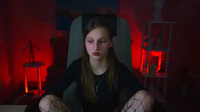 EllaHorton online show from January 30, 2025, 6:54 pm