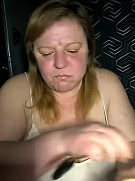 jusichka online show from February 2, 2026, 8:29 pm