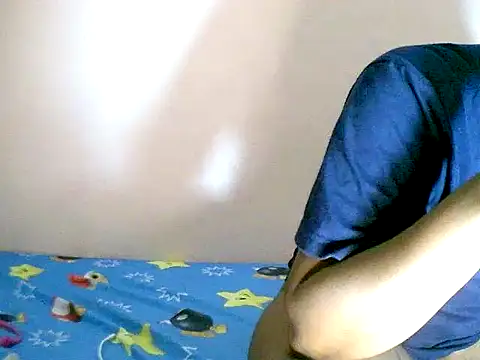 Snapshot of Pretty_sakura27 chatting on January 26, 2025, 8:34 pm Pretty sakura27 online show from January 26, 2025, 8:34 pm
