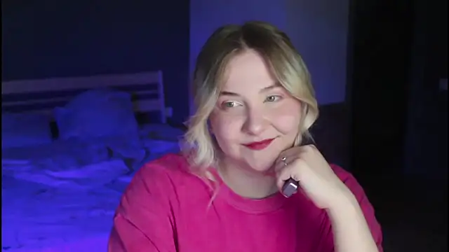 sensual girrrl online show from June 25, 2026, 12:43 am