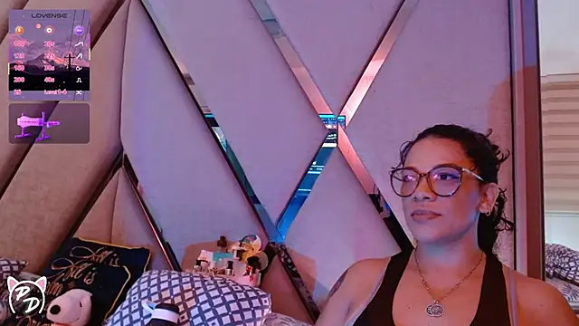 Snapshot of paula_daniela1 chatting on July 13, 2026, 9:50 pm paula daniela1 online show from July 13, 2026, 9:50 pm
