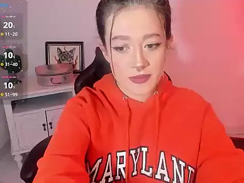 kat apple online show from October 22, 2025, 4:40 pm