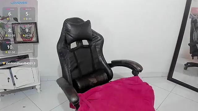 Snapshot of kat_apple chatting on December 21, 2025, 2:08 am kat apple online show from December 21, 2025, 2:08 am