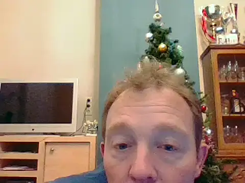 Snapshot of bertolini chatting on January 1, 2025, 4:50 pm bertolini online show from January 1, 2025, 4:50 pm