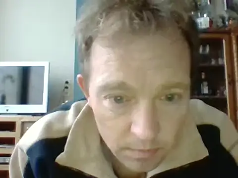 Snapshot of bertolini chatting on February 1, 2025, 4:00 pm bertolini online show from February 1, 2025, 4:00 pm