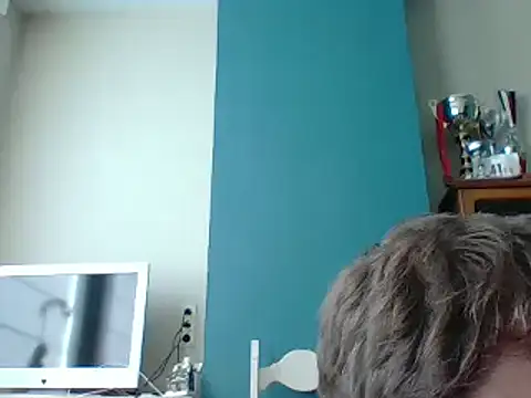 Snapshot of bertolini chatting on March 20, 2025, 2:21 pm bertolini online show from March 20, 2025, 2:21 pm