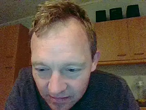 Snapshot of bertolini chatting on March 21, 2025, 7:46 pm bertolini online show from March 21, 2025, 7:46 pm