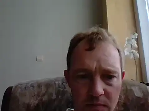 Snapshot of bertolini chatting on March 23, 2025, 6:47 am bertolini online show from March 23, 2025, 6:47 am