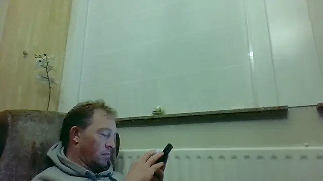 Snapshot of bertolini chatting on October 30, 2025, 8:20 pm bertolini online show from October 30, 2025, 8:20 pm