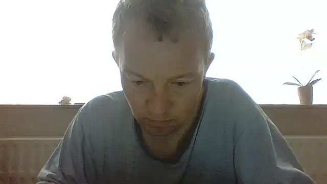 Snapshot of bertolini chatting on February 21, 2026, 8:04 am bertolini online show from February 21, 2026, 8:04 am