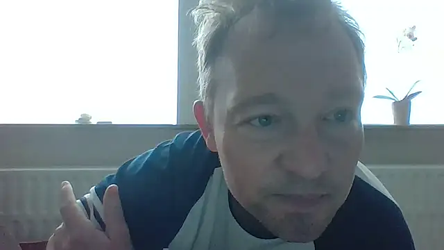 Snapshot of bertolini chatting on February 23, 2026, 8:01 am bertolini online show from February 23, 2026, 8:01 am