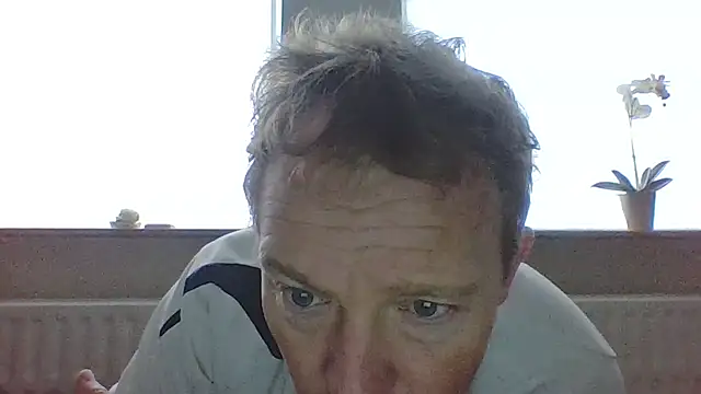 Snapshot of bertolini chatting on March 10, 2026, 8:08 am bertolini online show from March 10, 2026, 8:08 am