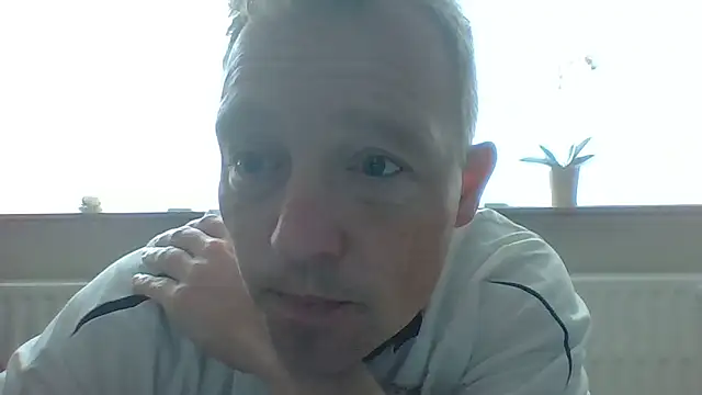 bertolini online show from May 17, 2026, 7:50 am