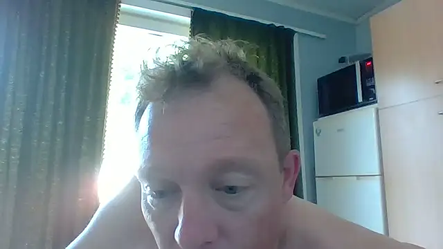 bertolini online show from May 28, 2026, 2:03 pm