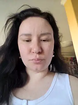 AlexaLexie online show from October 15, 2025, 7:52 am