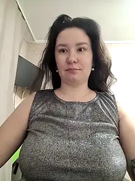 Snapshot of AlexaLexie chatting on December 23, 2025, 6:11 am AlexaLexie online show from December 23, 2025, 6:11 am