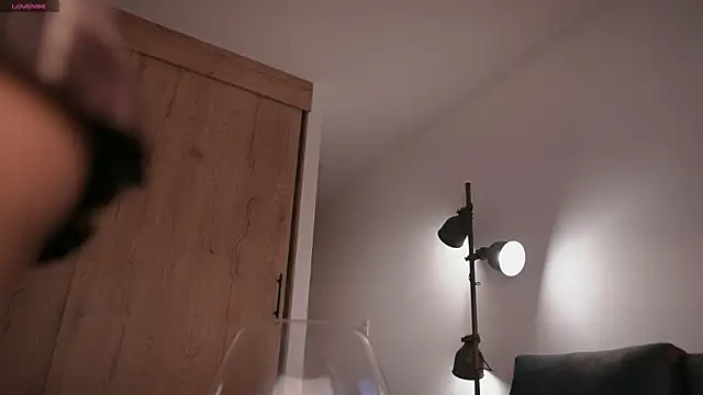 Snapshot of GigiLee_ chatting on November 22, 2025, 11:26 pm GigiLee online show from November 22, 2025, 11:26 pm