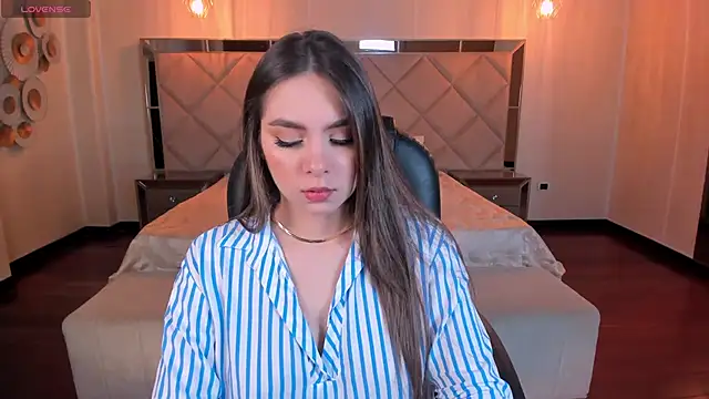 EloisaOlivero online show from February 4, 2025, 10:43 am