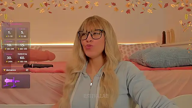 Snapshot of estivalae chatting on October 26, 2025, 11:16 am estivalae online show from October 26, 2025, 11:16 am