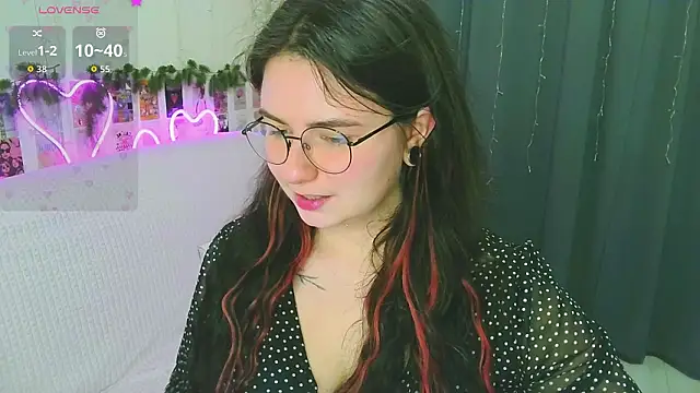 Snapshot of ss-katekisa-ss chatting on February 5, 2026, 4:50 am ss-katekisa-ss online show from February 5, 2026, 4:50 am