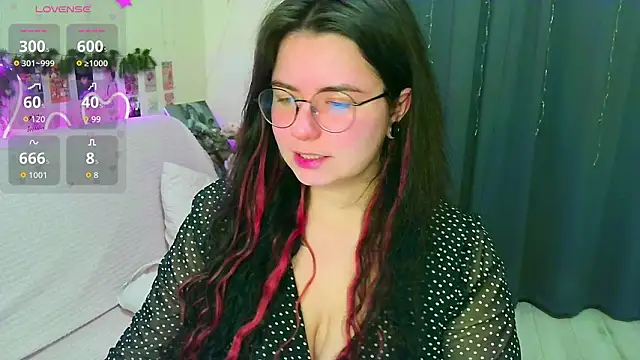 Snapshot of ss-katekisa-ss chatting on February 9, 2026, 10:58 pm ss-katekisa-ss online show from February 9, 2026, 10:58 pm