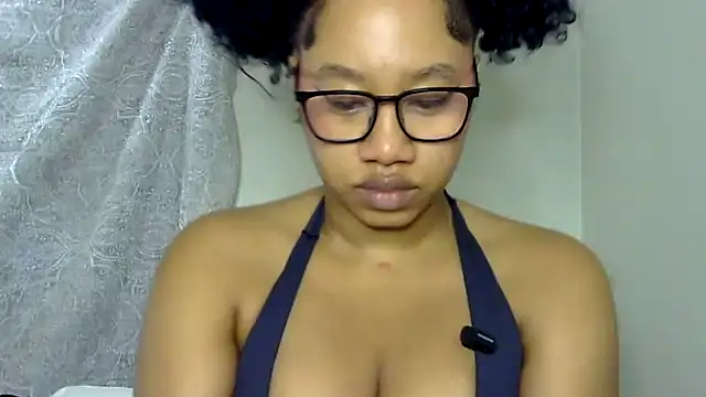 goddessdaisysky online show from November 25, 2025, 5:13 pm