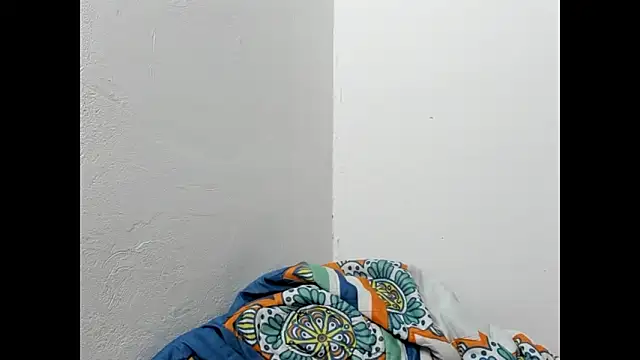 Snapshot of Laflaka22 chatting on December 21, 2024, 2:41 am Laflaka22 online show from December 21, 2024, 2:41 am