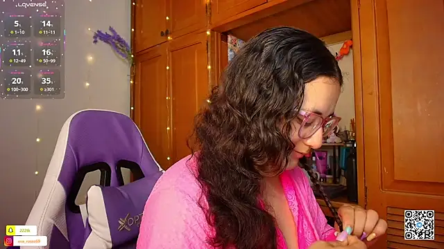 eva rosse69 online show from March 12, 2026, 11:05 am