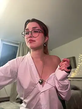 Snapshot of Evangeline_Lawrence_ chatting on March 11, 2025, 5:02 pm Evangeline Lawrence online show from March 11, 2025, 5:02 pm