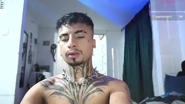 Snapshot of JuanCamiilo_66 chatting on May 23, 2026, 2:06 am JuanCamiilo 66 online show from May 23, 2026, 2:06 am