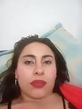 Snapshot of Gatuela1009 chatting on September 27, 2025, 5:56 am Gatuela1009 online show from September 27, 2025, 5:56 am