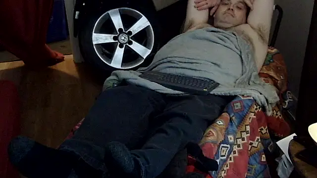 caressonnous online show from December 2, 2025, 11:34 pm