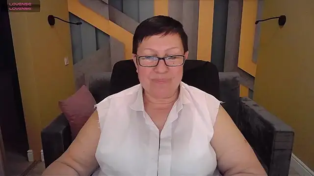 Snapshot of BarbaraTurners chatting on February 8, 2025, 5:29 am BarbaraTurners online show from February 8, 2025, 5:29 am
