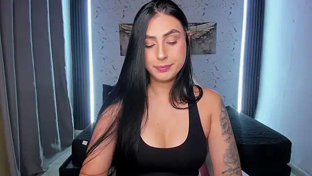 Valerie Corthez online show from July 15, 2026, 7:08 pm